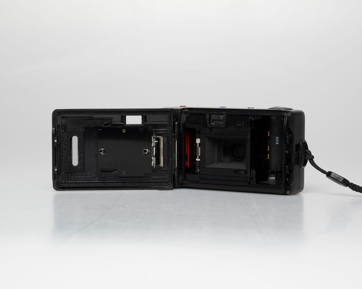 Olympus Infinity Jr 35mm film camera (serial 1080133)