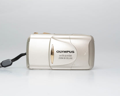 Olympus ∞ Stylus Epic Zoom 80 Deluxe appareil photo 35mm avec étui (série 1094320) | film🎞testé