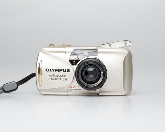 Olympus ∞ Stylus Epic Zoom 80 Deluxe appareil photo 35mm avec étui (série 1094320) | film🎞testé