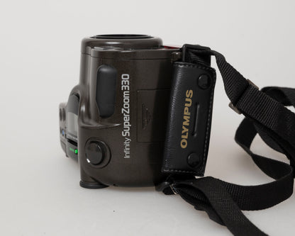 Olympus Infinity SuperZoom 330 35mm film camera (serial 1402739)
