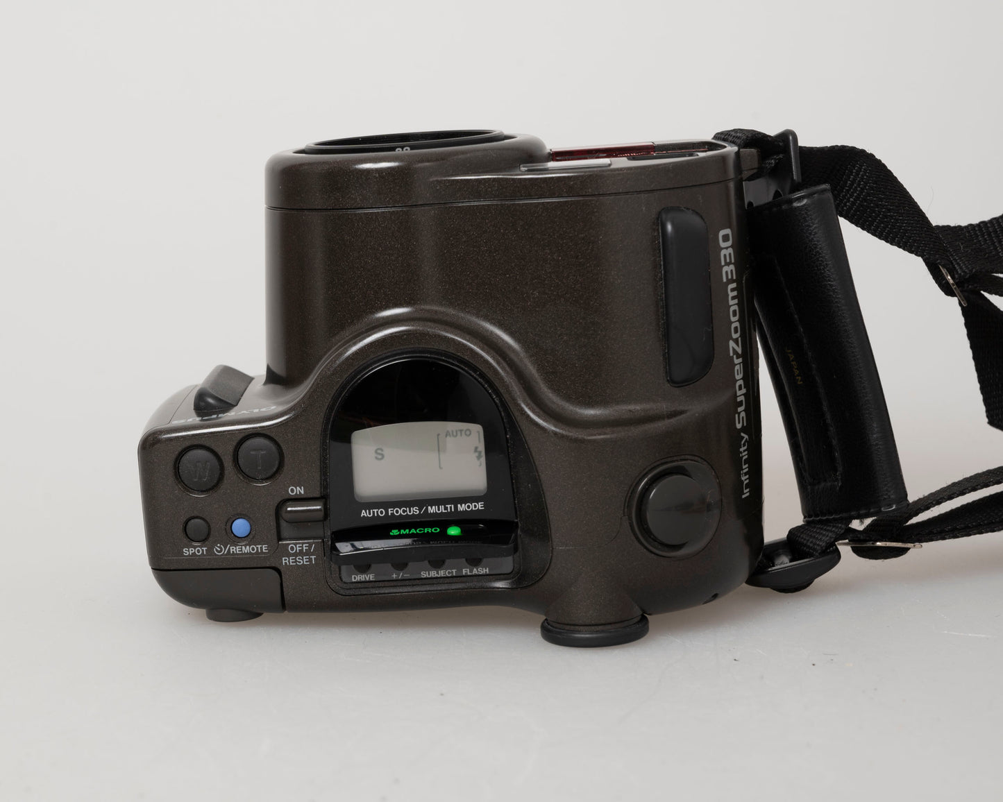 Olympus Infinity SuperZoom 330 35mm film camera (serial 1402739)