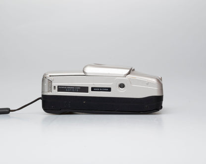 Olympus Infinity Zoom 70 35mm camera (serial 6371619)