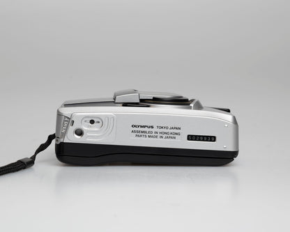 Olympus Infinity Accura Zoom 105R 35mm camera (serial 5029939)