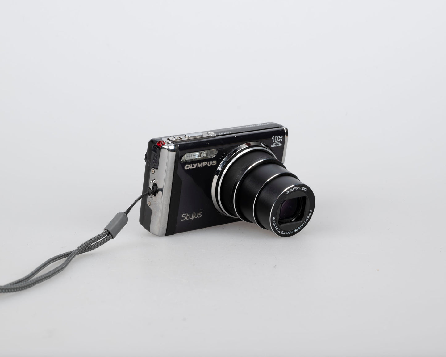 Appareil photo numérique à capteur CCD Olympus Stylus 9000 12MP avec chargeur + batterie + carte XD de 128 Mo