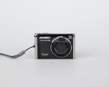 Appareil photo numérique à capteur CCD Olympus Stylus 9000 12MP avec chargeur + batterie + carte XD de 128 Mo