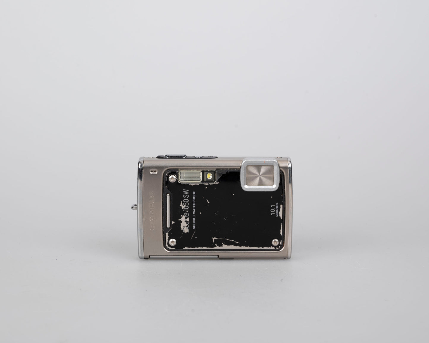 Olympus Stylus 1030 SW 10MP CCD sensor ruggedized digicam w/ charger + battery + 1GB XD card + original box + manuals