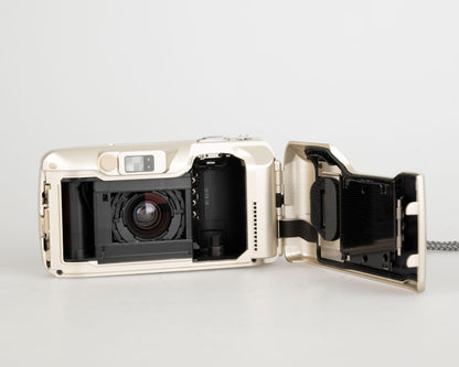 Olympus Stylus 120 (alias mju-III 120) appareil photo argentique 35mm avec étui (numéro de série 4740279)