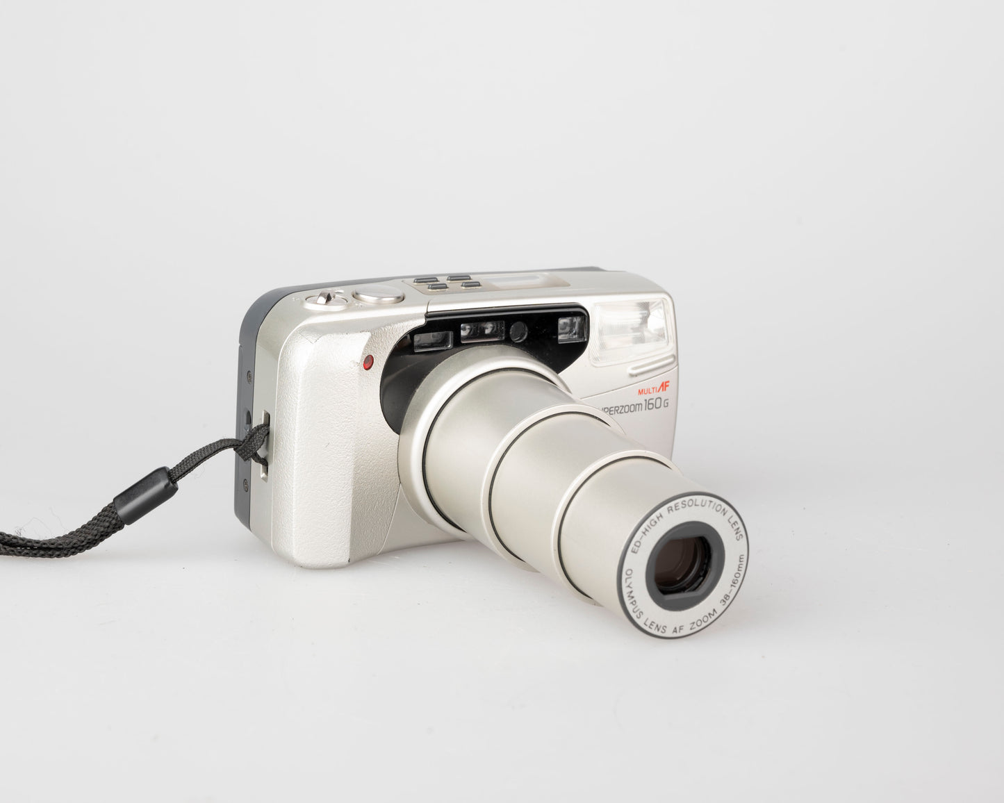 Appareil photo Olympus Superzoom 160G 35 mm avec étui (série 5023593)