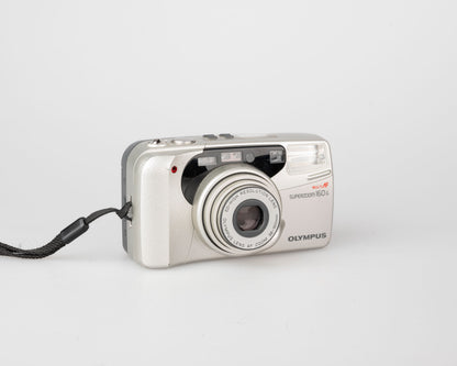 Appareil photo Olympus Superzoom 160G 35 mm avec étui (série 5023593)