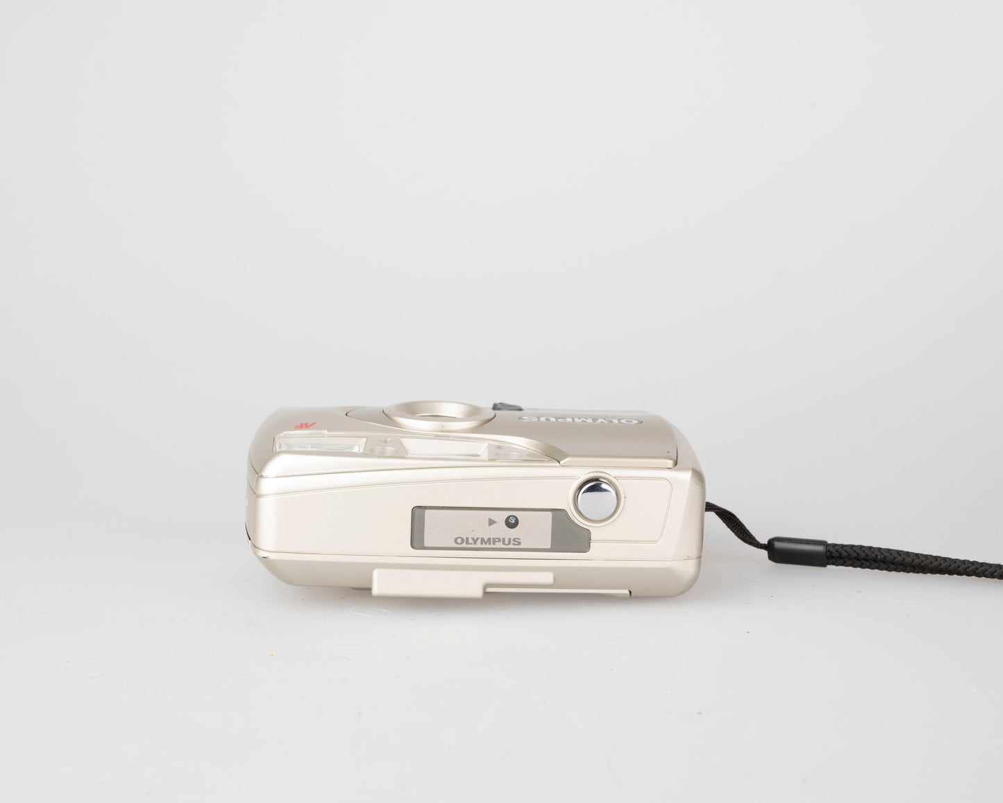 Olympus Trip AF-50 35mm camera w/ case (serial 8531005)