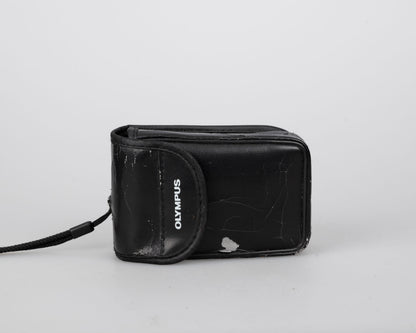 Olympus Trip MD3 35mm camera w/case (serial 07009713)