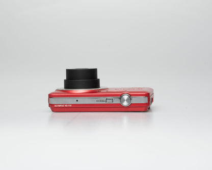 Olympus VG-110 12MP appareil photo numérique avec carte SD de 8 Go + batterie + chargeur (numéro de série UJB001451)