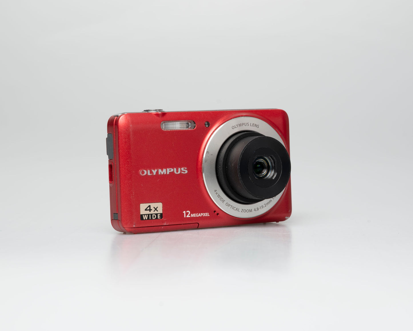 Olympus VG-110 12MP appareil photo numérique avec carte SD de 8 Go + batterie + chargeur (numéro de série UJB001451)