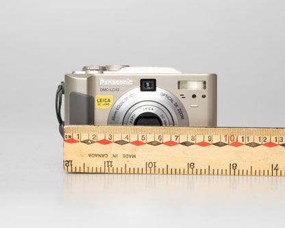 Panasonic Lumix DMC-LC43 appareil photo numérique 4 MP avec carte SD de 2 Go