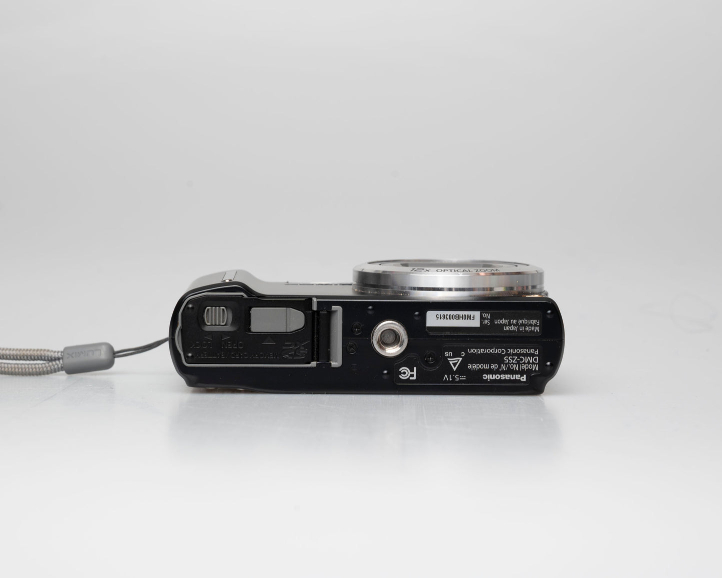 Appareil photo numérique Panasonic Lumix DMC-ZS5 avec chargeur + batterie + etc.