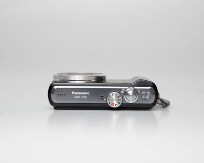 Appareil photo numérique Panasonic Lumix DMC-ZS5 avec chargeur + batterie + etc.