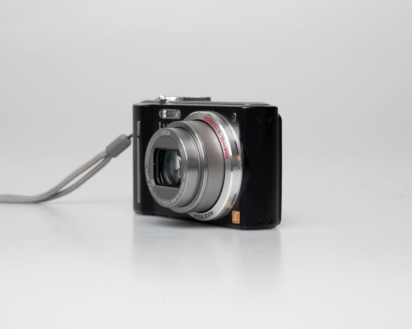 Appareil photo numérique Panasonic Lumix DMC-ZS5 avec chargeur + batterie + etc.