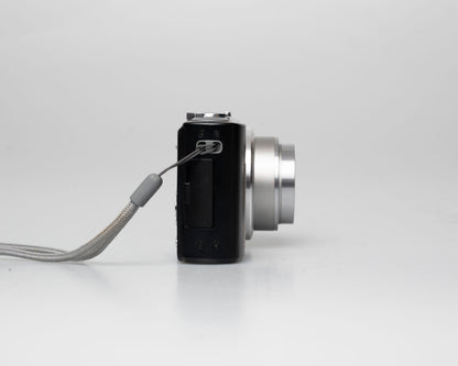 Appareil photo numérique Panasonic Lumix DMC-ZS5 avec chargeur + batterie + etc.