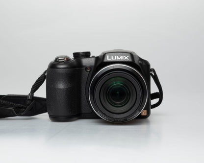 Panasonic Lumix DMC-LZ20 16MP digicam w/ 8GB SD card + original box (serial UN2HA011171)