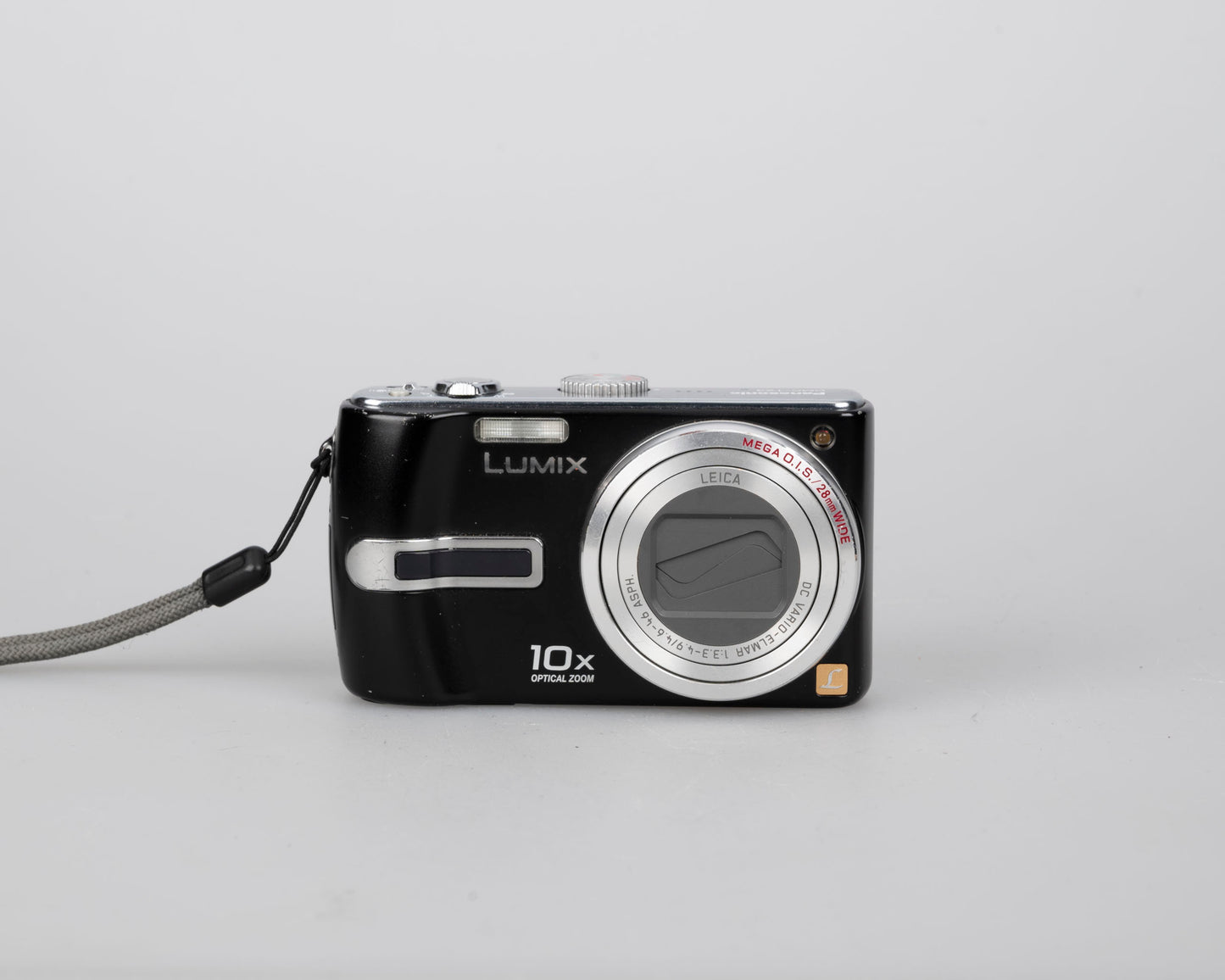 Panasonic Lumix DMC-TZ3 digicam feat/ 7.2 MP CCD sensor + Leica DC Vario-Elmarit lens w/ charger + 2x battery packs