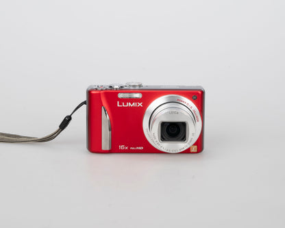 Panasonic Lumix DMC-ZS15 12 MP digicam w/ Leica DC Vario-Elmarit lens + charger + battery + 8GB SD card