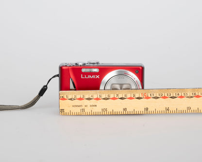 Panasonic Lumix DMC-ZS15 12 MP digicam w/ Leica DC Vario-Elmarit lens + charger + battery + 8GB SD card