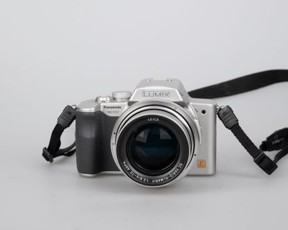 Panasonic Lumix DMC-FZ20 digicam feat/ 5 MP CCD sensor + Leica DC Vario-Elmarit 1:2.8/6-72 ASPH lens w/ charger + battery + 2GB SD card
