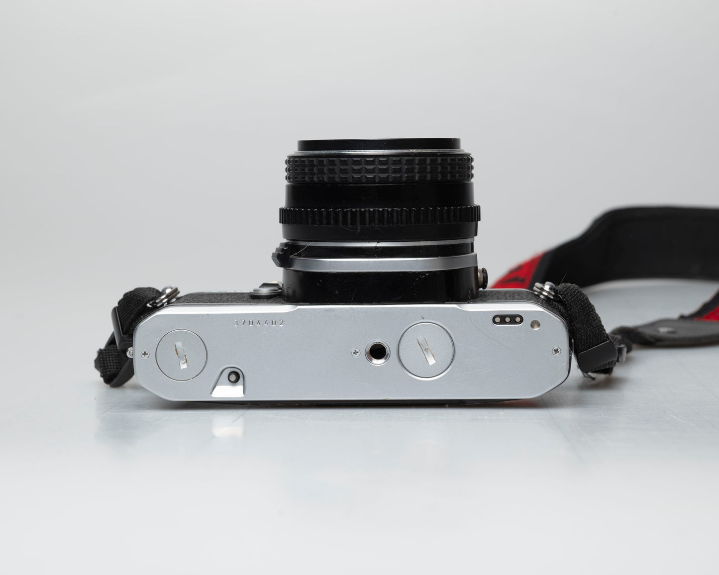 Pentax ME 35mm reflex avec objectif SMC Pentax M 50mm f2 (série 3704402)