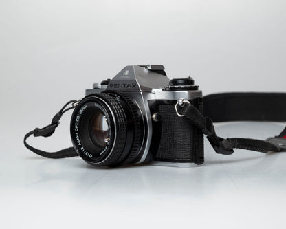 Pentax ME 35mm reflex avec objectif SMC Pentax M 50mm f2 (série 3704402)