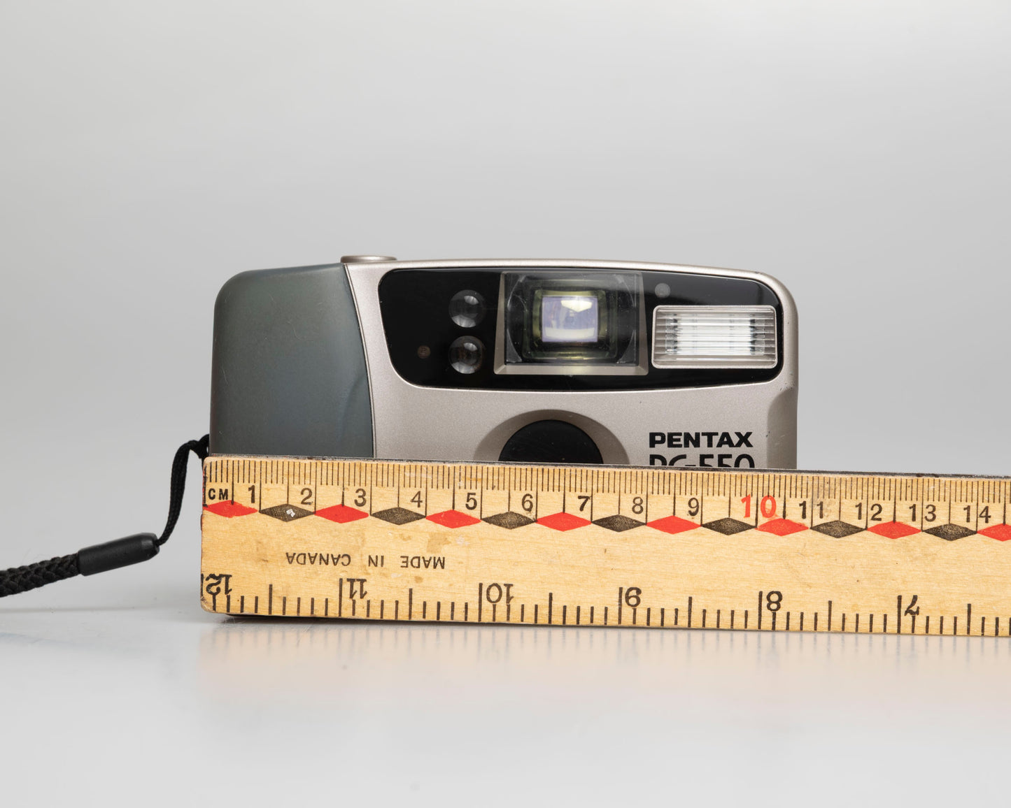Pentax PC-550 35mm camera (serial 5553729)