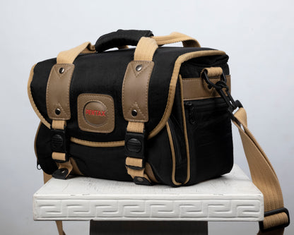 Sac photo Pentax noir et beige de taille moyenne