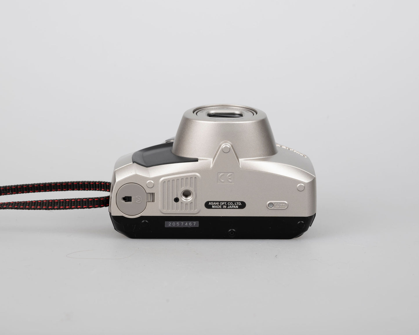Appareil photo Pentax Espio 200 35 mm avec télécommande (numéro de série 2057467)