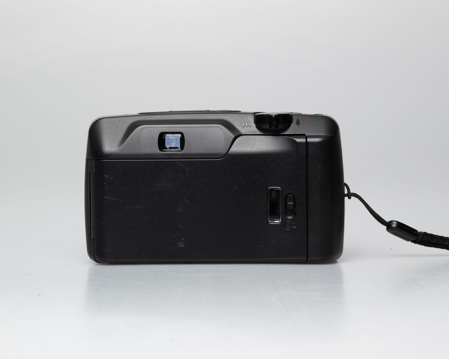 Appareil photo Pentax Espio 738G 35mm avec étui (numéro de série 1628781)