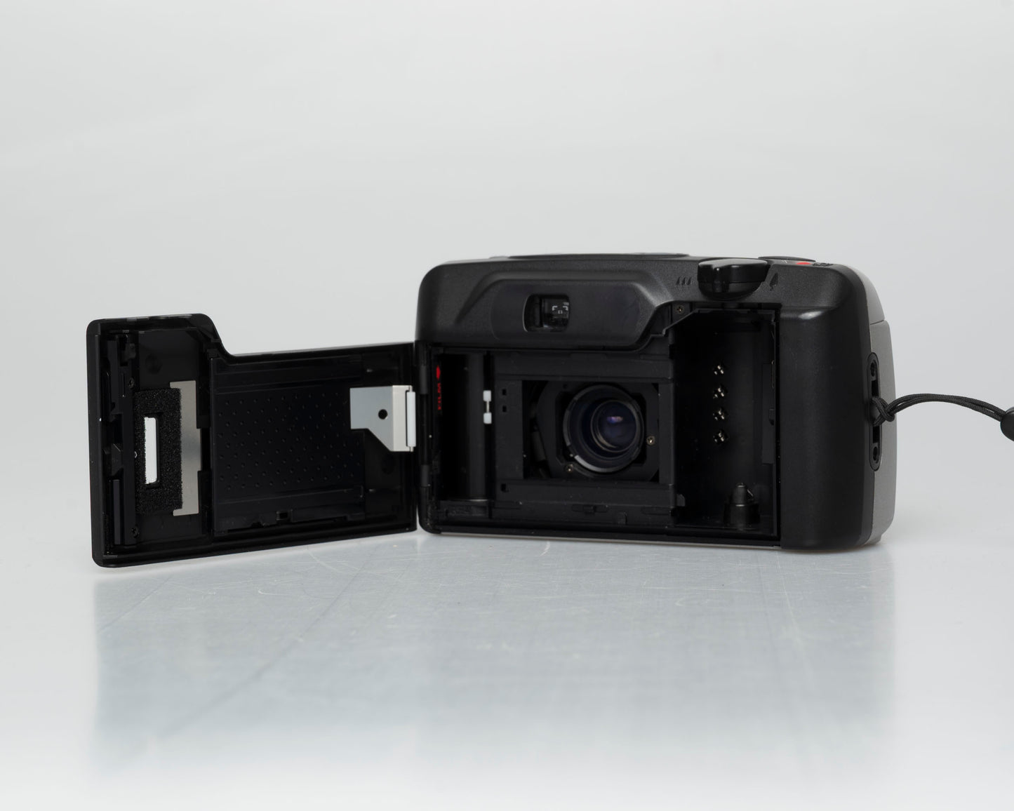 Pentax Espio 738G 35mm camera (serial 3122965)