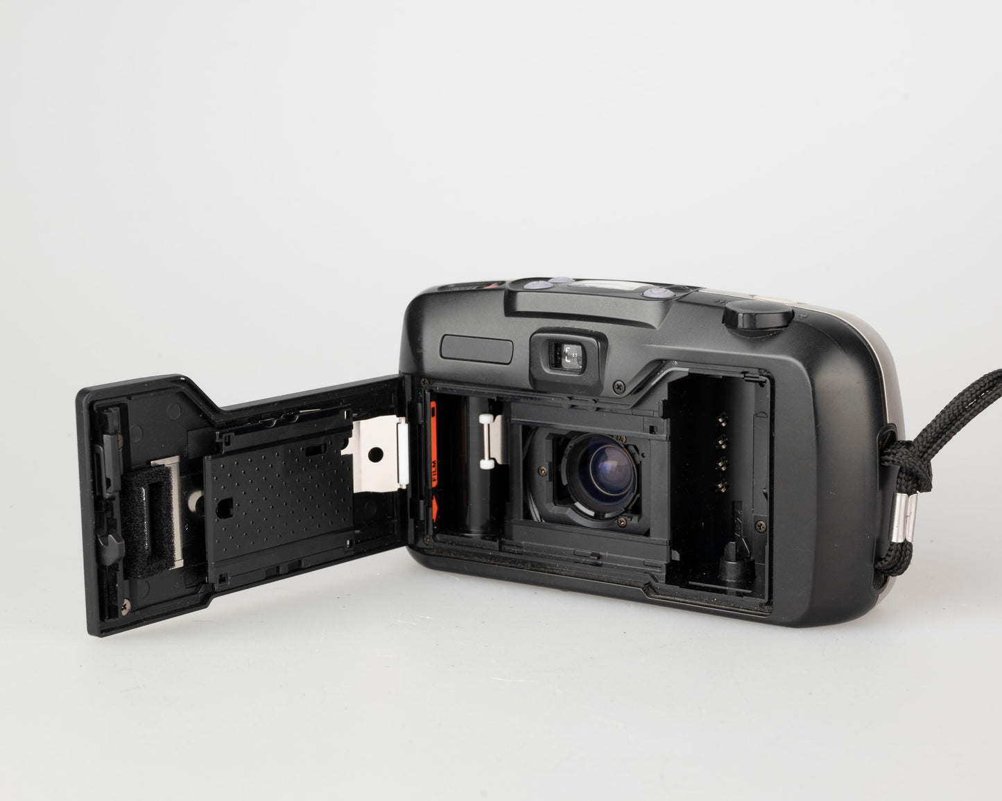 Appareil photo Pentax Espio 738 35 mm avec étui (série 6187911)