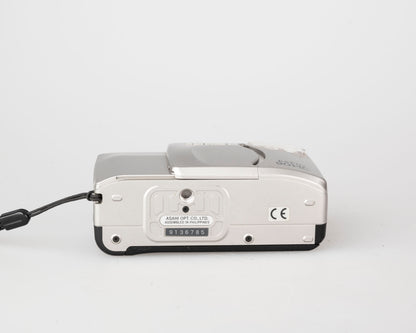 Appareil photo ultra-compact 35 mm Pentax Espio 90MC avec étui (série 9136785)