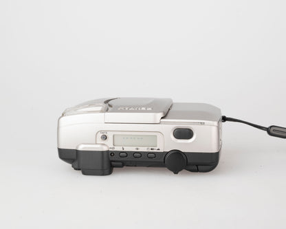 Appareil photo ultra-compact 35 mm Pentax Espio 90MC avec étui (série 9136785)