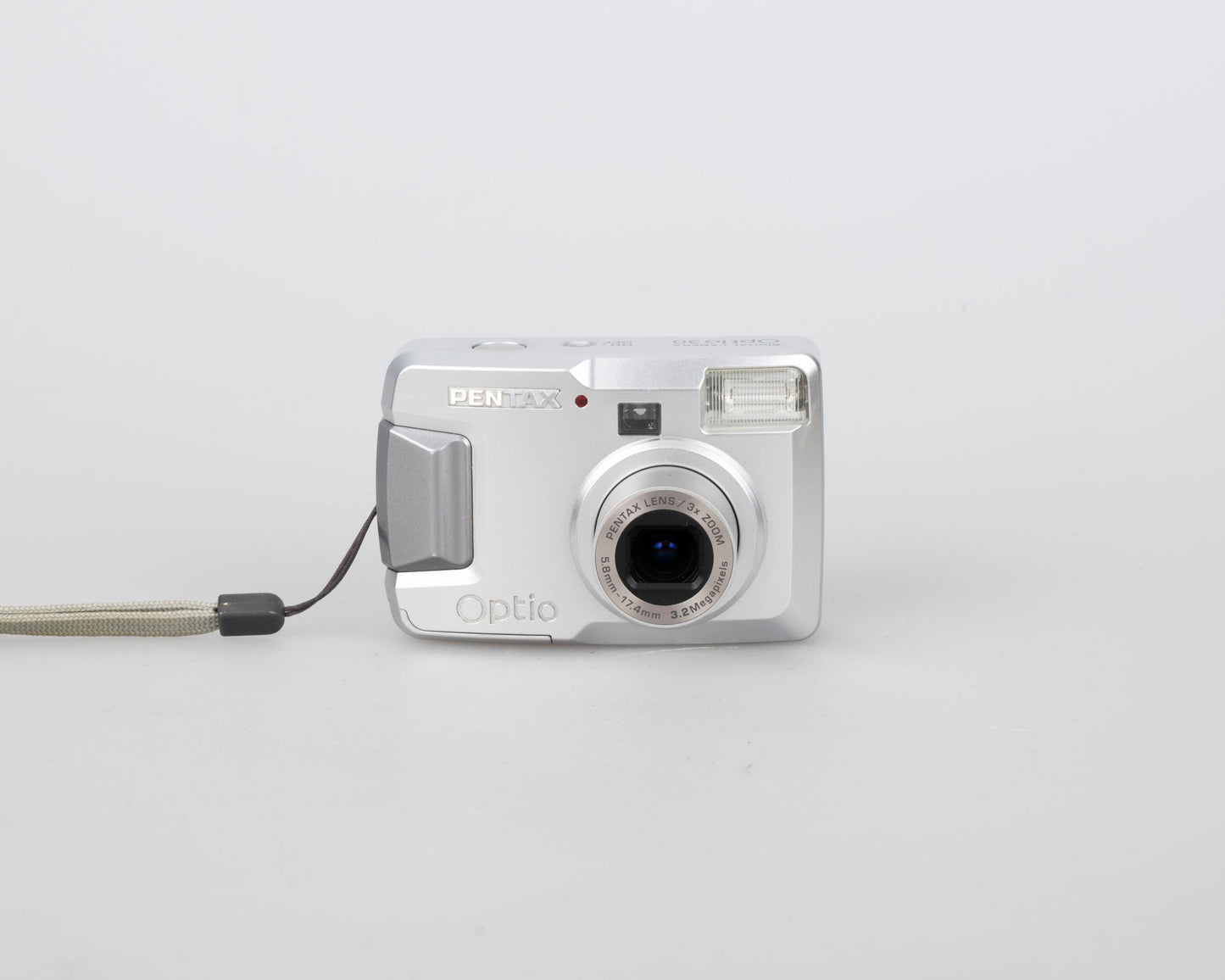 Pentax Optio 30 Appareil photo numérique à capteur CCD 3,2 MP avec carte SD de 1 Go