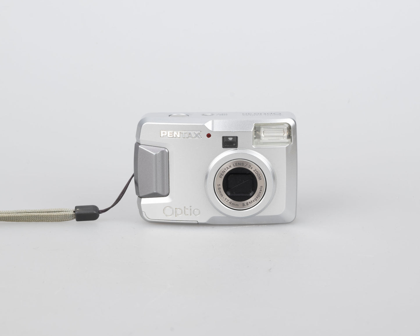 Pentax Optio 30 Appareil photo numérique à capteur CCD 3,2 MP avec carte SD de 1 Go