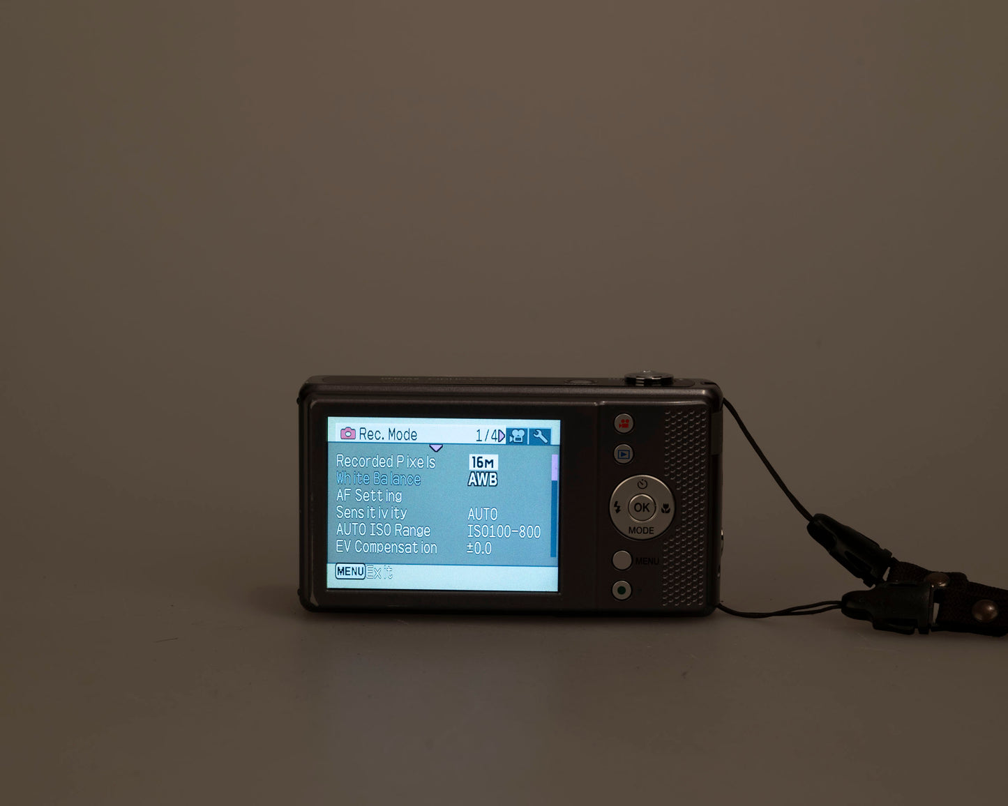 Pentax Optio VS20 16 MP CCD sensor digicam w/ battery + charger (uses SD memory card)