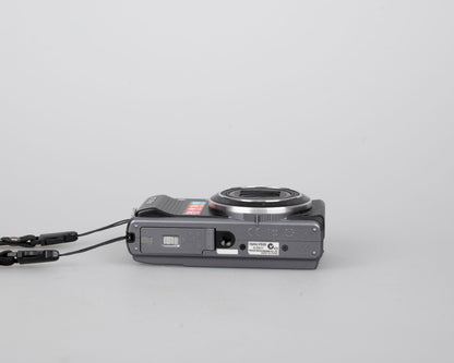 Pentax Optio VS20 16 MP CCD sensor digicam w/ battery + charger (uses SD memory card)