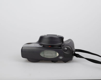 Appareil photo Pentax Zoom 105-R 35mm avec étui (numéro de série 1318471)