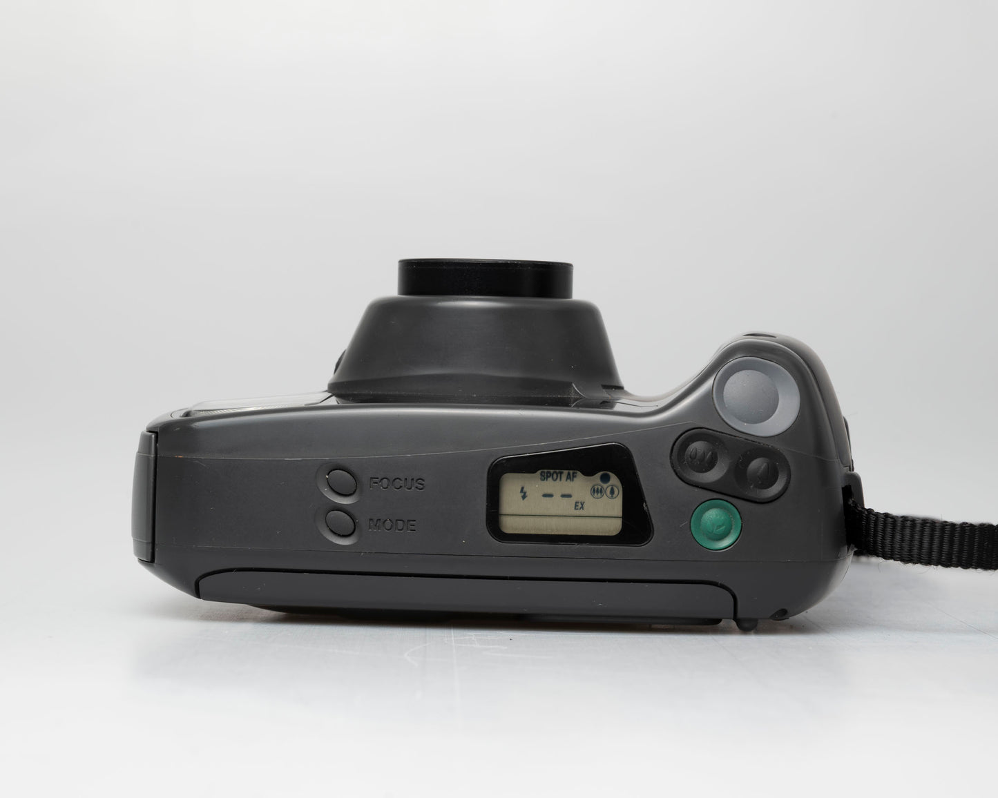 Pentax Zoom90-WR 35mm camera (serial 5597959)