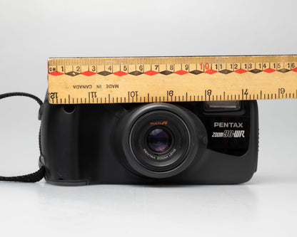 Pentax Zoom90-WR 35mm camera (serial 5597959)