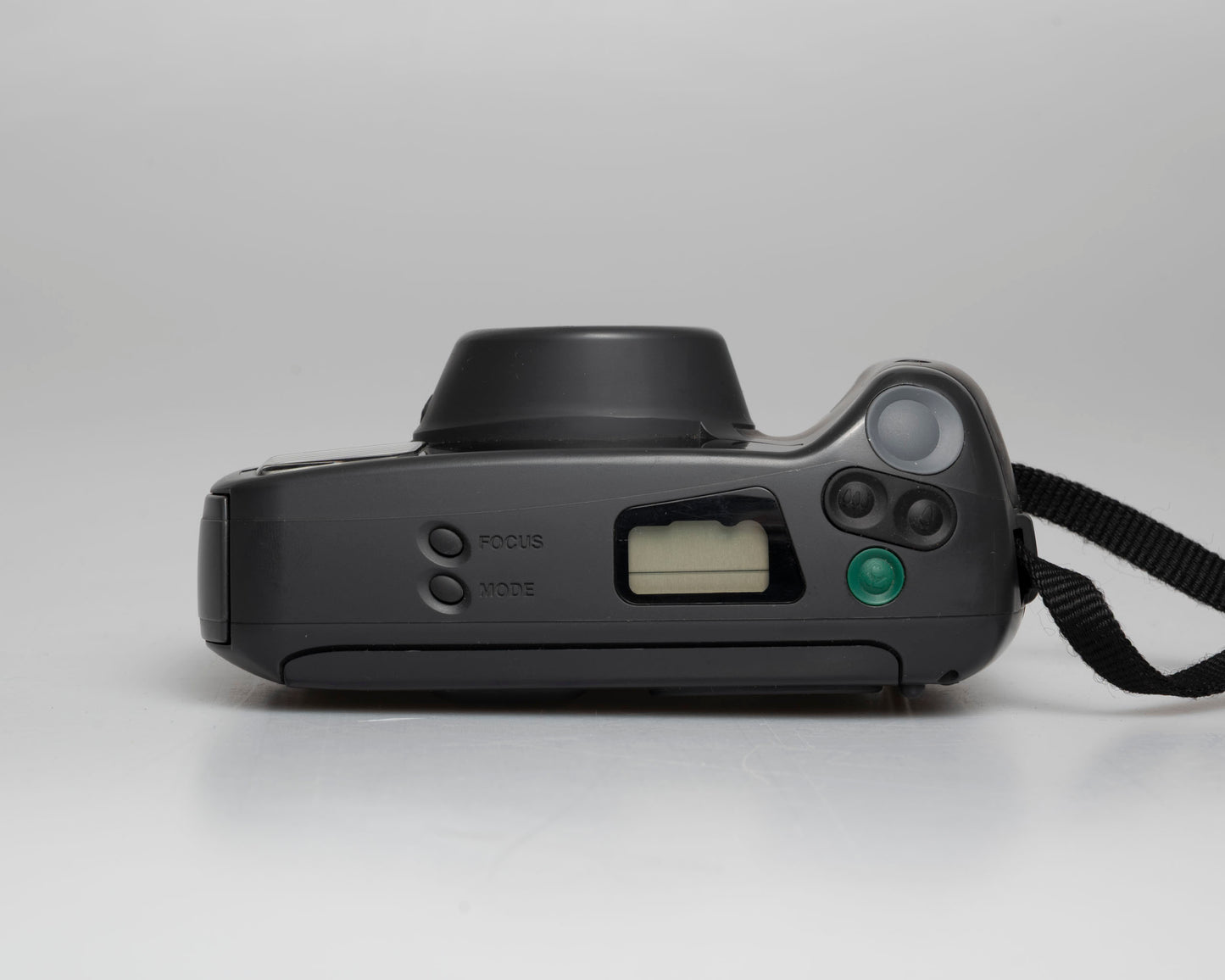 Pentax Zoom90-WR 35mm camera (serial 4957638)