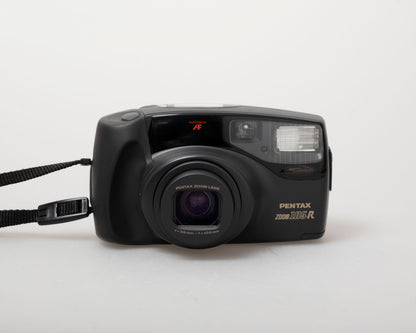 Pentax Zoom 105-R 35mm camera w/case (serial 5245413)