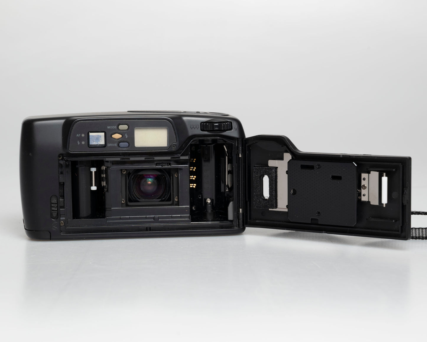 Appareil photo Pentax Zoom70-R 35mm (série 2617155)