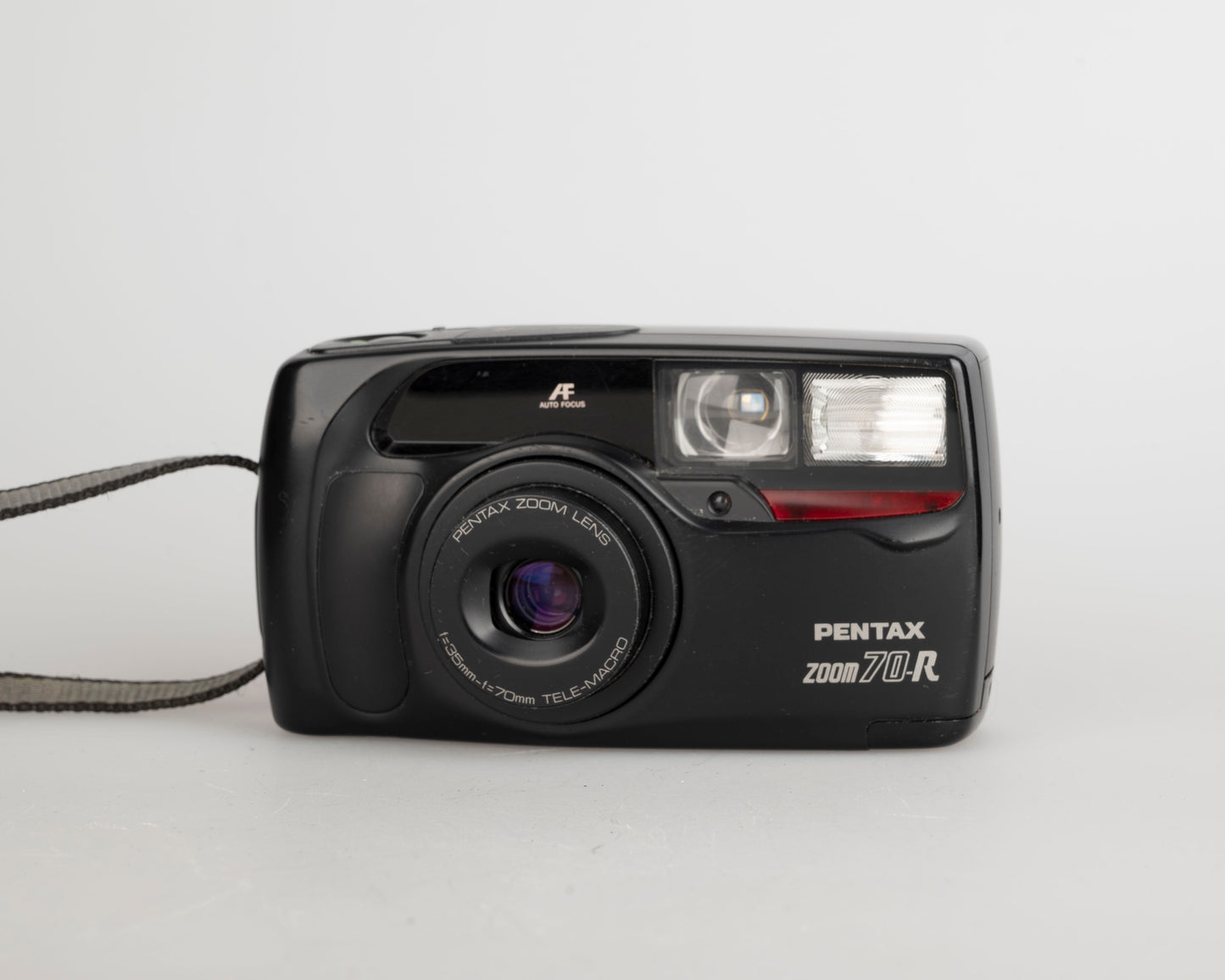 Pentax Zoom70-R 35mm film camera (serial 4352201)
