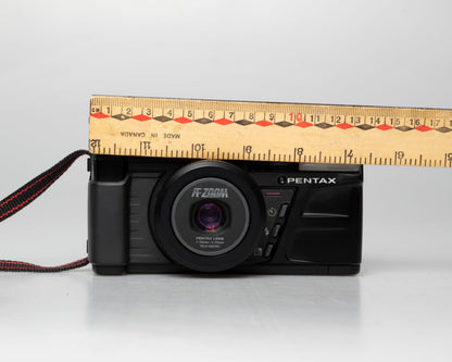 Pentax Zoom-70 (IQZoom) 35mm camera w/case (serial 5379330)