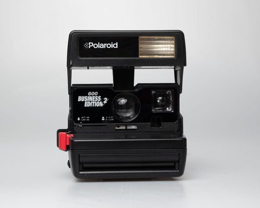 Appareil photo instantané Polaroid 600 Business Edition 2 (série J8ACHF0ZCDDA)